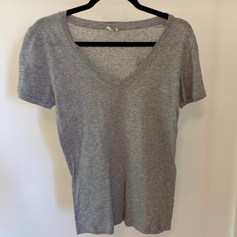 Pink by Victoria’s Secret short sleeve gray Tshirt